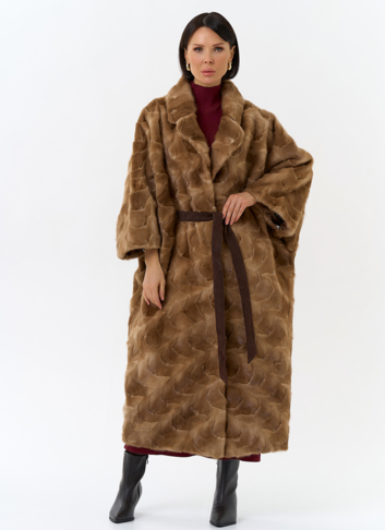 Шуба из меха норки с английским воротником Шуба из меха норки с английским воротником