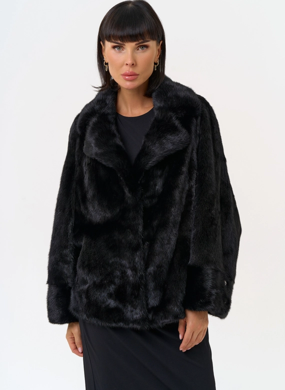 Куртка из меха норки с английским воротником