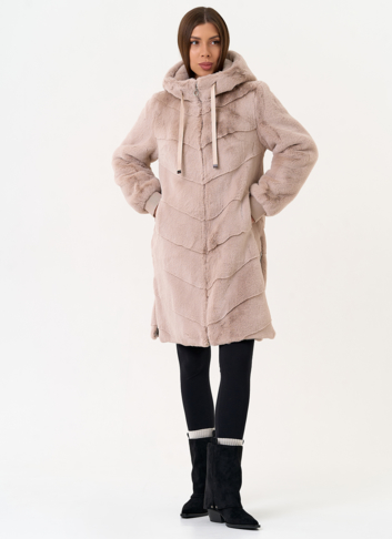 Женская шуба из эко меха с капюшоном