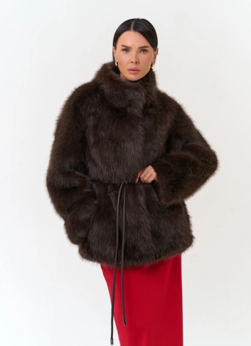 Женская куртка из эко меха