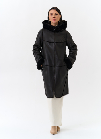 Женская натуральная дубленка с капюшоном Женская натуральная дубленка с капюшоном