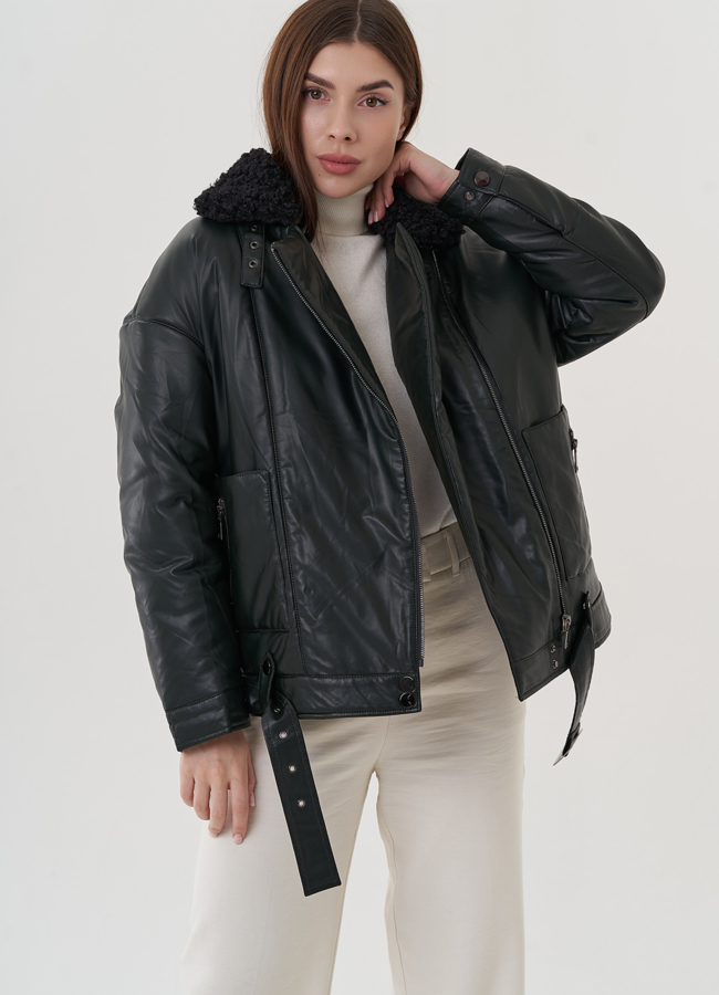 фото Косуха утепленная из экокожи с отделкой из экомеха модель № 25343