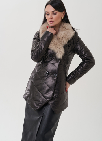 Кожаная куртка на пуговицах с английским воротником, отделка песец