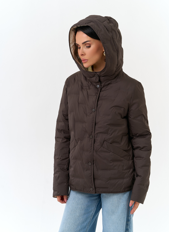 Женская куртка с капюшоном