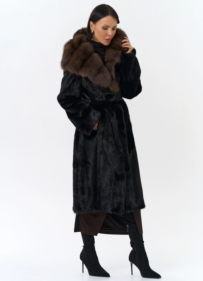 Шуба из норки с капюшоном  модель № 25003 универмаг малина
