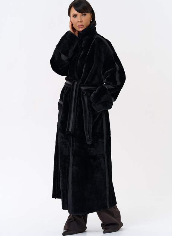 Женская двухсторонняя дубленка с воротником стойкой